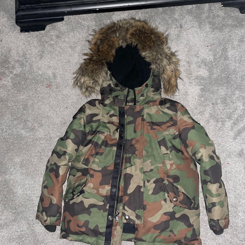 Camo Polo Coat Size 5 Toddler